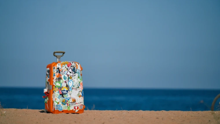 Viaggiare con bambini piccoli: come preparare la valigia?